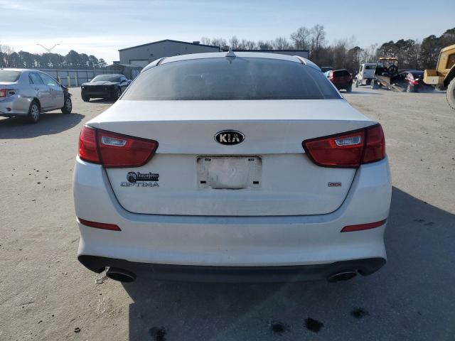 KNAGM4A74F5647063 - 2015 KIA OPTIMA LX WHITE photo 6