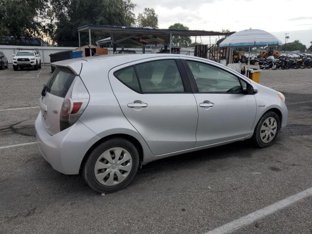 JTDKDTB38D1048710 - 2013 TOYOTA PRIUS C SILVER photo 3