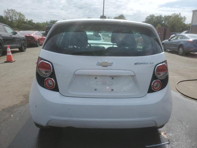 1G1JC6SH7F4166057 - 2015 CHEVROLET SONIC LT WHITE photo 6