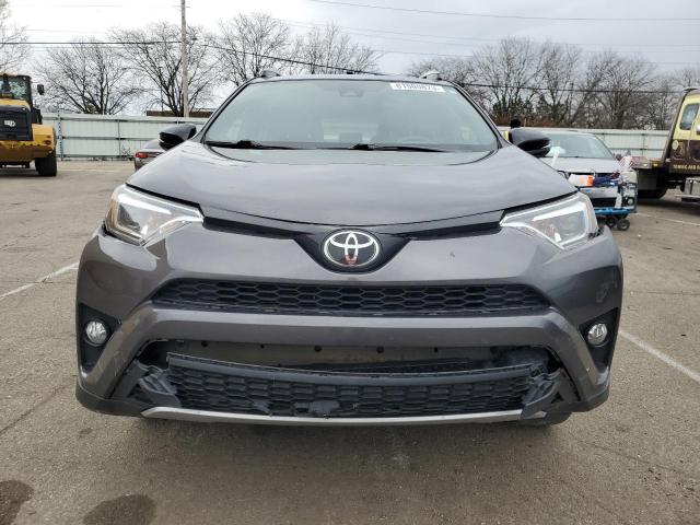 2T3JFREV0HW669775 - 2017 TOYOTA RAV4 SE GRAY photo 5