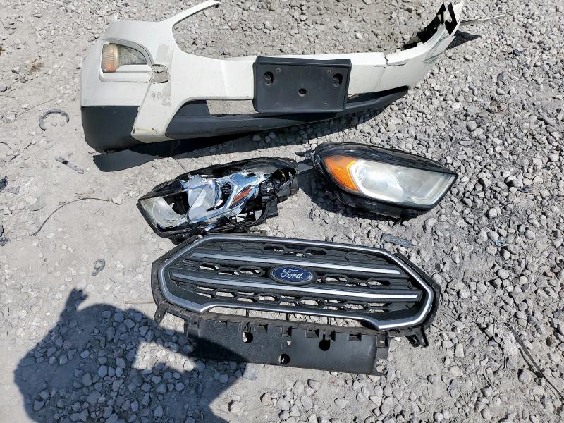 MAJ3P1TE8JC174264 - 2018 FORD ECOSPORT SE Blanco foto 13