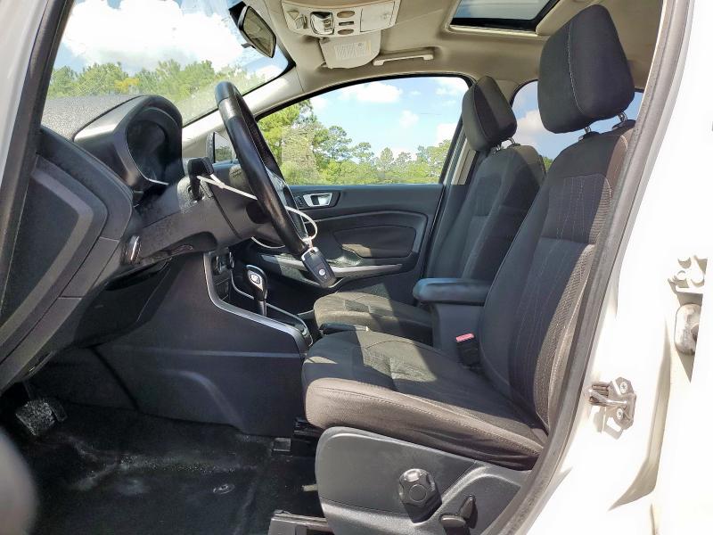 MAJ3P1TE8JC174264 - 2018 FORD ECOSPORT SE Blanco foto 7