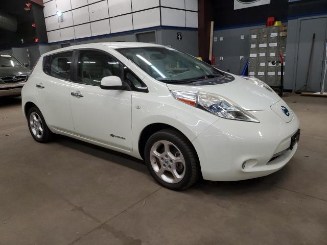 JN1AZ0CP2BT000511 - 2011 NISSAN LEAF SV WHITE photo 4