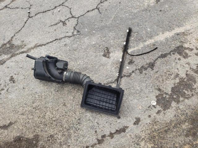 1J4GL48K53W527563 - 2003 JEEP LIBERTY SPORT 银色 照片 13