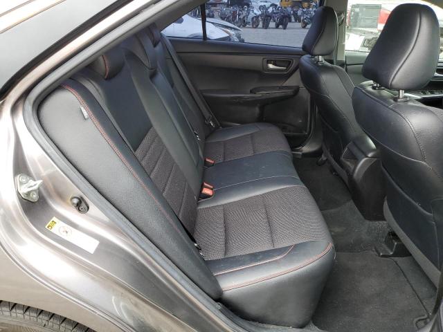 4T1BF1FK1HU299875 - 2017 TOYOTA CAMRY LE GRAY photo 10