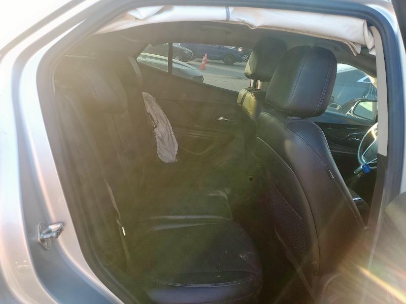 KL4CJASBXHB071151 - 2017 BUICK ENCORE PREFERRED SILVER photo 11