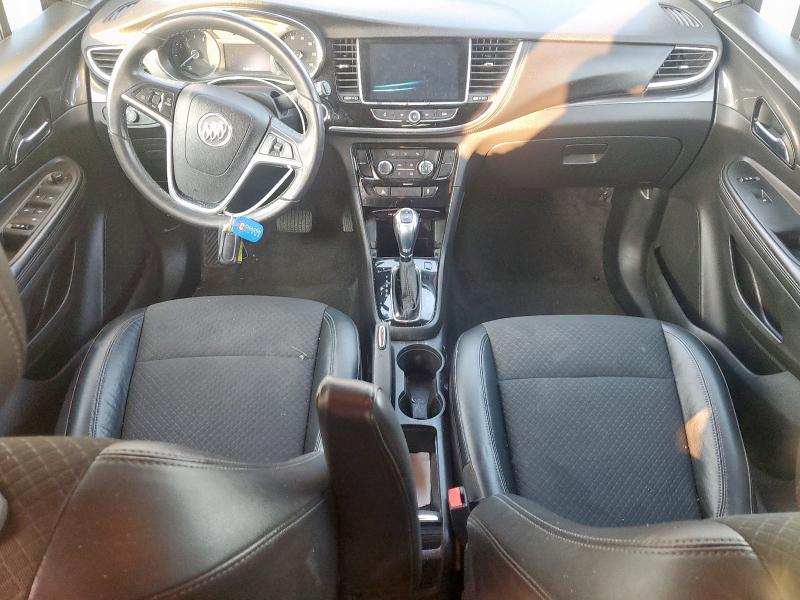 KL4CJASBXHB071151 - 2017 BUICK ENCORE PREFERRED SILVER photo 8