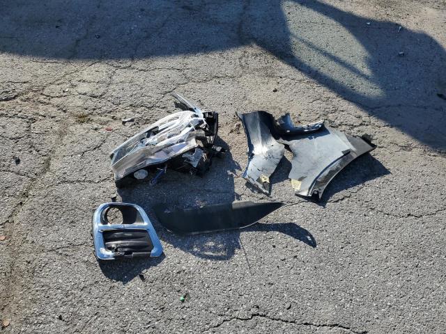 JF2SKASC6LH497501 - 2020 SUBARU FORESTER LIMITED WHITE photo 13