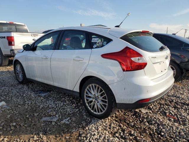 1FAHP3M23CL392895 - 2012 FORD FOCUS SEL WHITE photo 2