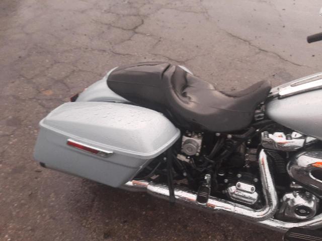 1HD1KHC19PB620747 - 2023 HARLEY-DAVIDSON FLTRX 灰色 照片 6