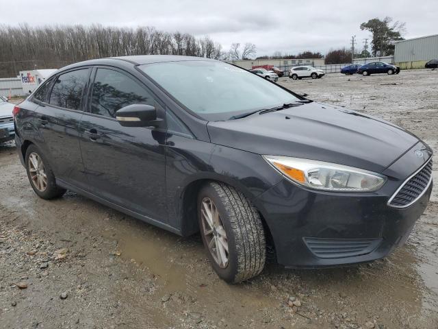 1FADP3F29GL244994 - 2016 FORD FOCUS SE BLACK photo 4