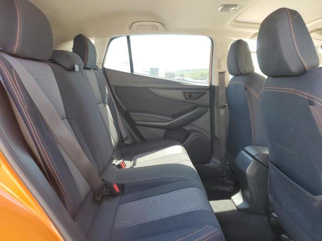 JF2GTADC6JH290233 - 2018 SUBARU CROSSTREK PREMIUM ORANGE photo 11