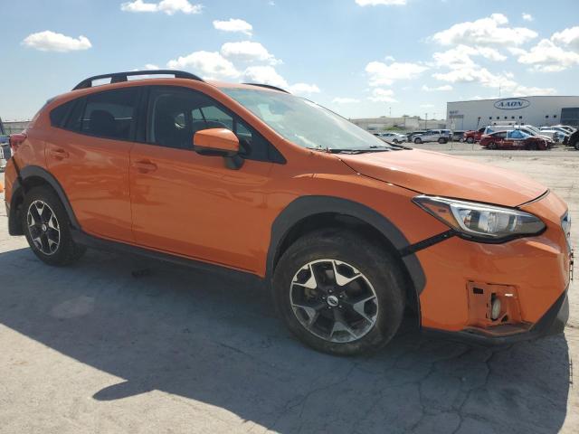 JF2GTADC6JH290233 - 2018 SUBARU CROSSTREK PREMIUM ORANGE photo 4