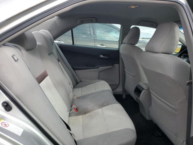 4T1BF1FK2CU017512 - 2012 TOYOTA CAMRY BASE SILVER photo 10