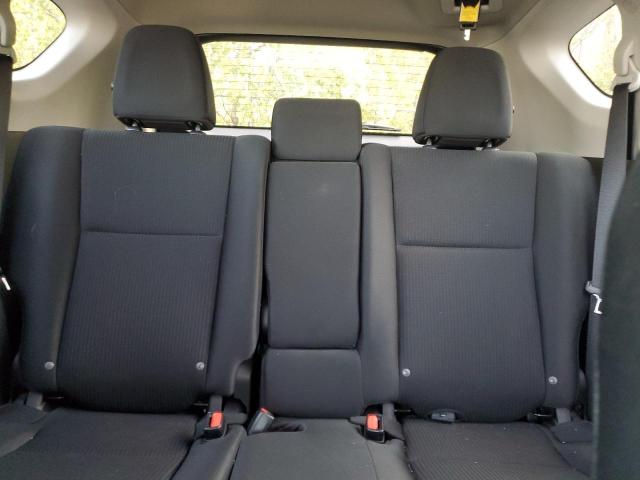 2T3BFREV9JW853378 - 2018 TOYOTA RAV4 LE Weiß Foto 10