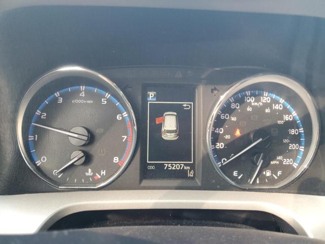 2T3BFREV9JW853378 - 2018 TOYOTA RAV4 LE Weiß Foto 9