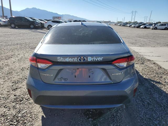 JTDEAMDE2N3010129 - 2022 TOYOTA COROLLA LE BLUE photo 6