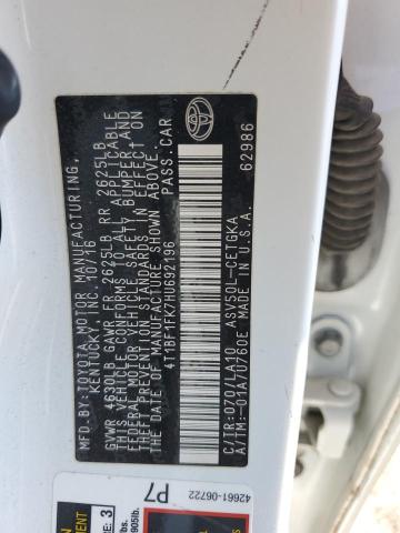4T1BF1FK7HU692196 - 2017 TOYOTA CAMRY LE WHITE photo 12