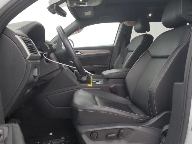 1V26E2CA8LC211587 - 2020 VOLKSWAGEN ATLAS CROS SE WHITE photo 7