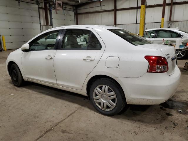 JTDBT923774002309 - 2007 TOYOTA YARIS WHITE photo 2