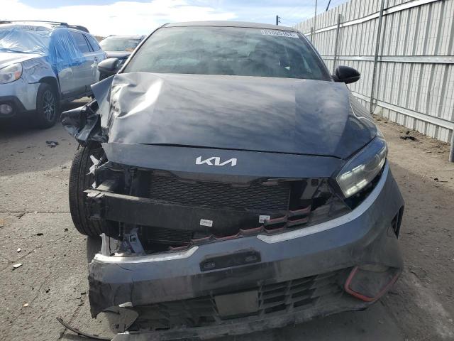 3KPF54AD2NE473594 - 2022 KIA FORTE GT LINE GRAY photo 5