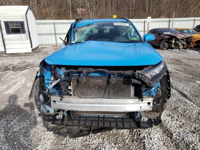 2T3G1RFV9KW079069 - 2019 TOYOTA RAV4 LE BLUE photo 5