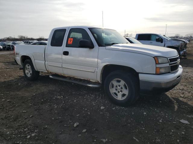 1GCEK19B47Z124790 - 2007 CHEVROLET SILVERADO K1500 CLASSIC WHITE photo 4