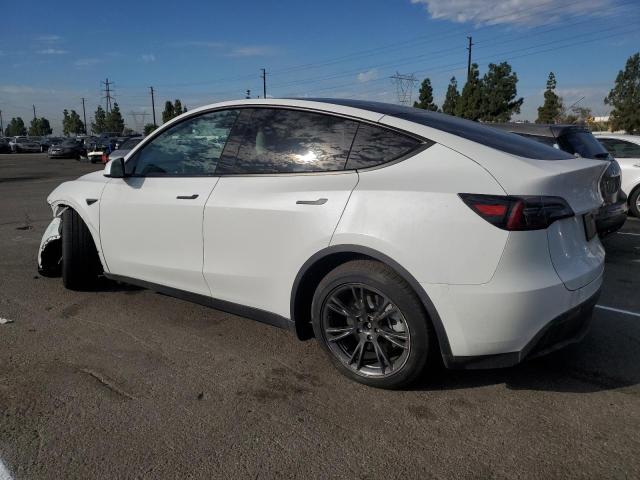 7SAYGAEE4RF176544 - 2024 TESLA MODEL Y Beyaz fotoğraf 2