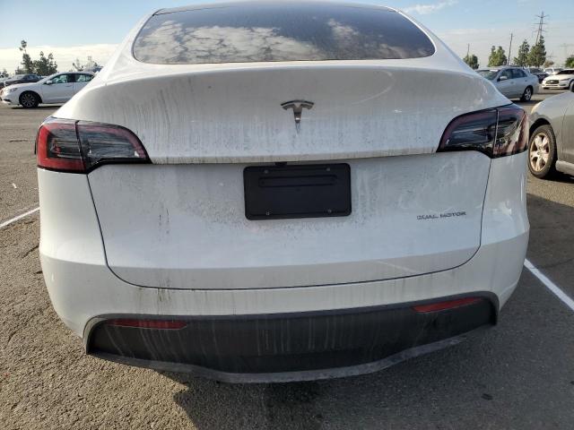 7SAYGAEE4RF176544 - 2024 TESLA MODEL Y Beyaz fotoğraf 6