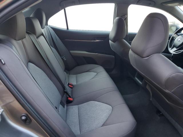 4T1B11HK6KU257284 - 2019 TOYOTA CAMRY L GRAY photo 10