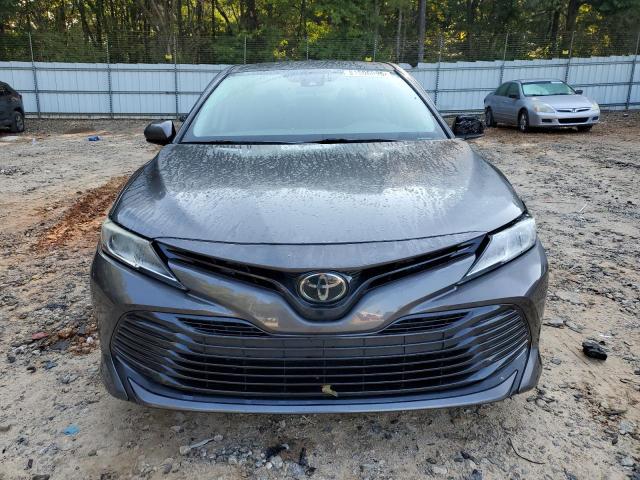 4T1B11HK6KU257284 - 2019 TOYOTA CAMRY L GRAY photo 5