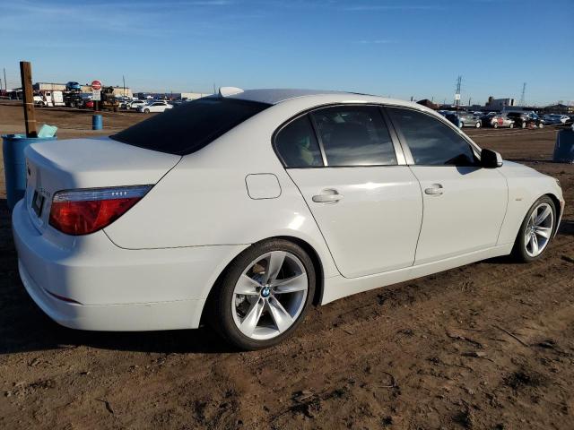 WBANU5C51AC365136 - 2010 BMW 528 I WHITE photo 3