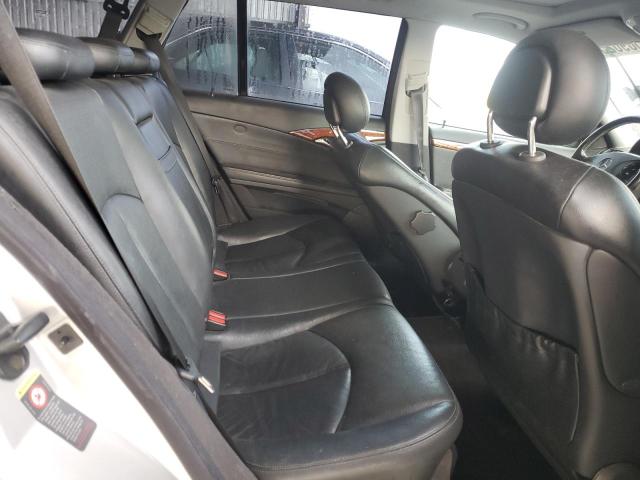 WDBUH65J74A491504 - 2004 MERCEDES-BENZ E 320 银色 照片 10