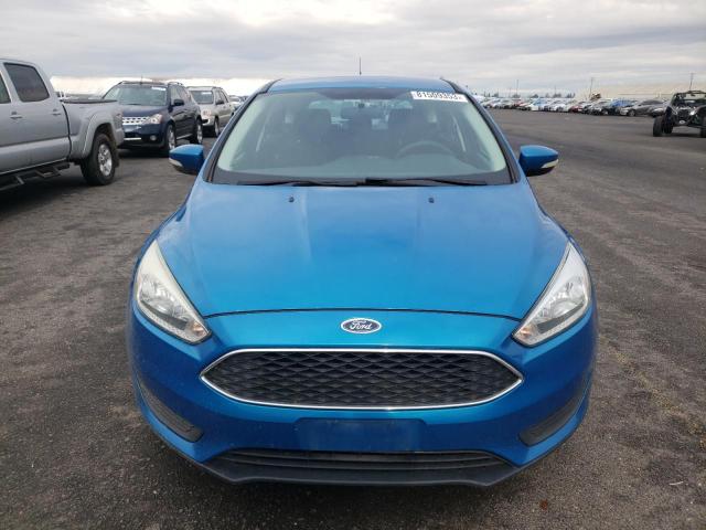 1FADP3K24HL206712 - 2017 FORD FOCUS SE BLUE photo 5