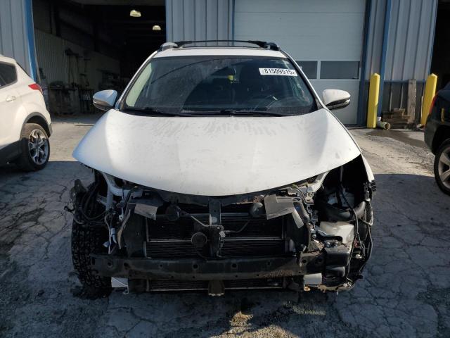 JTMRJREV7HD124798 - 2017 TOYOTA RAV4 HV LE Blanc photo 5