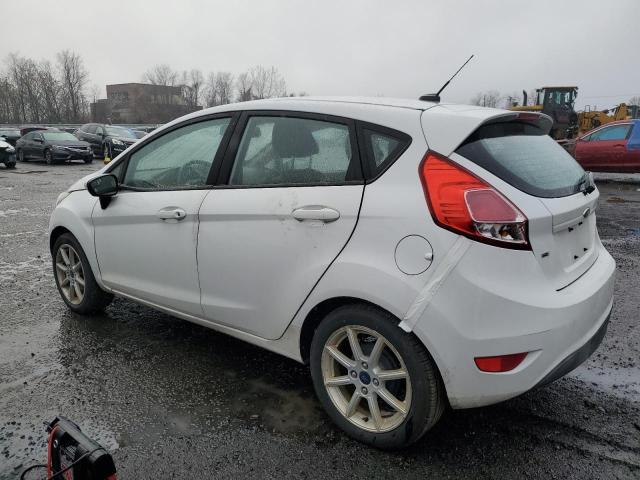 3FADP4EJ3FM209203 - 2015 FORD FIESTA SE WHITE photo 2