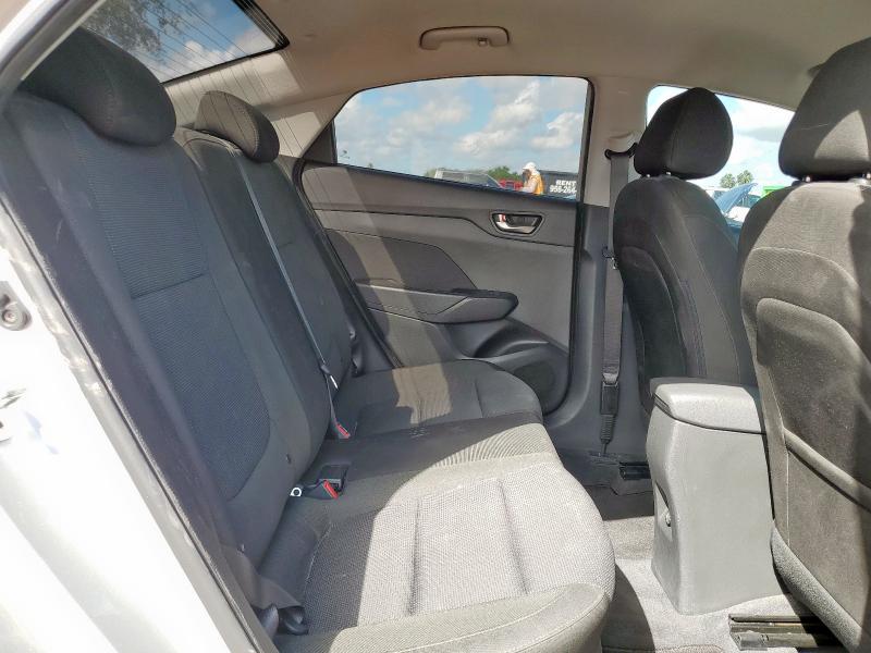 3KPC24A6XNE178952 - 2022 HYUNDAI ACCENT SE SILVER photo 10