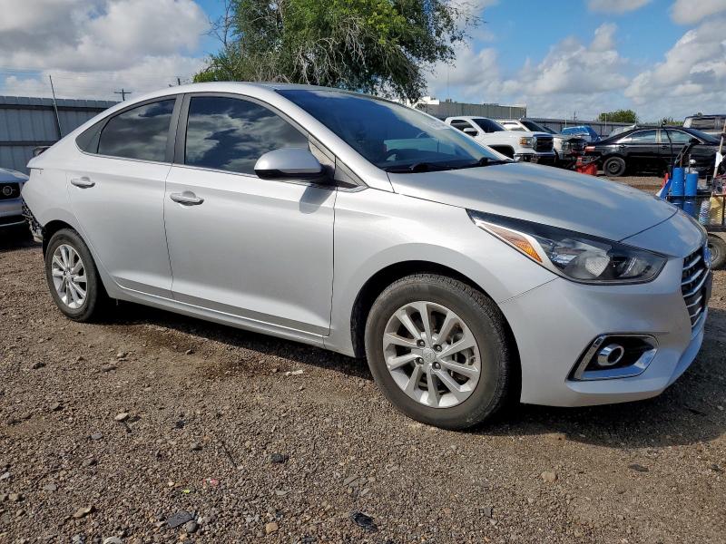 3KPC24A6XNE178952 - 2022 HYUNDAI ACCENT SE SILVER photo 4