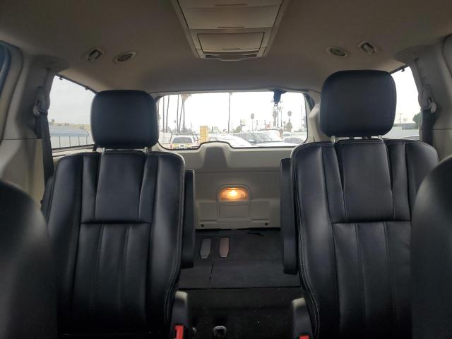 2A4RR8DG9BR604099 - 2011 CHRY TOWN & COUNTRY TOURING L SILVER photo 10