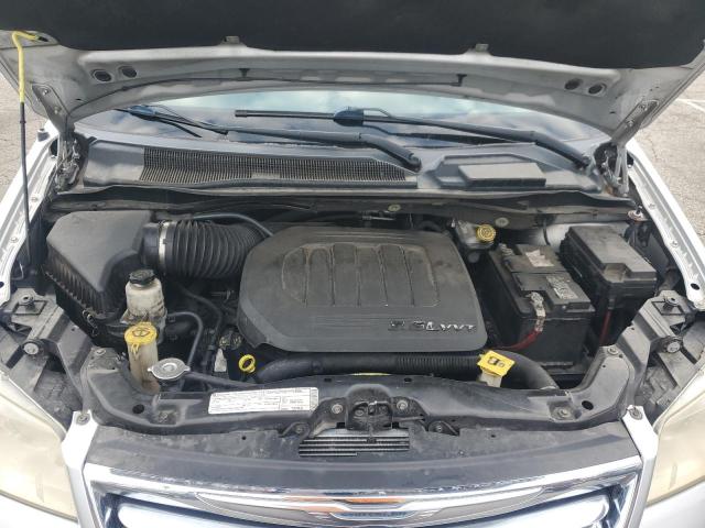 2A4RR8DG9BR604099 - 2011 CHRY TOWN & COUNTRY TOURING L SILVER photo 12