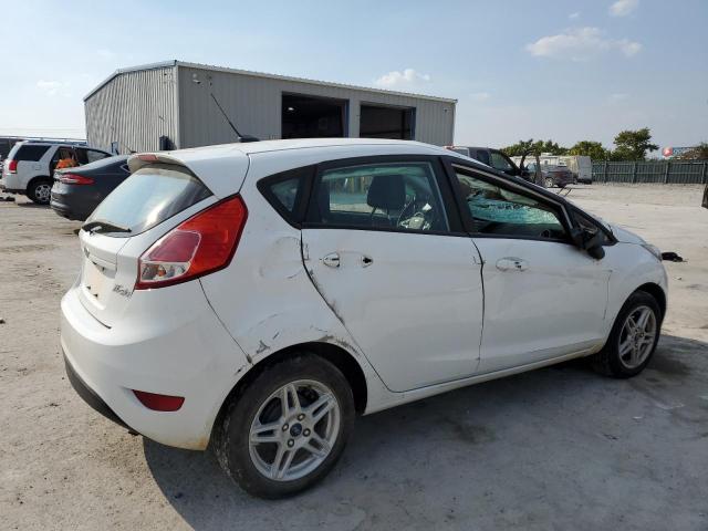 3FADP4EJ5KM113566 - 2019 FORD FIESTA SE WHITE photo 3
