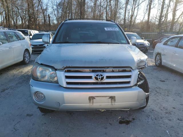 JTEEP21A740050187 - 2004 TOYOTA HIGHLANDER SILVER photo 5