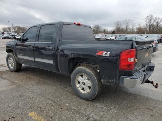 3GCPKSE37BG227532 - 2011 CHEVROLET SILVERADO K1500 LT BLACK photo 2