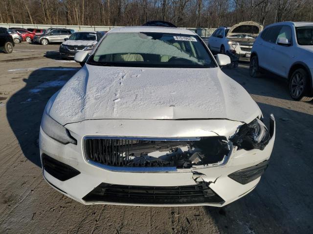 7JR102FK4LG060904 - 2020 VOLVO S60 T5 MOMENTUM WHITE photo 5