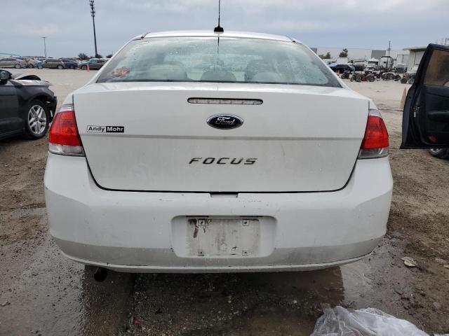 1FAHP3EN5AW248821 - 2010 FORD FOCUS S WHITE photo 6