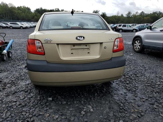 KNADE223196461608 - 2009 KIA RIO BASE BEIGE photo 6