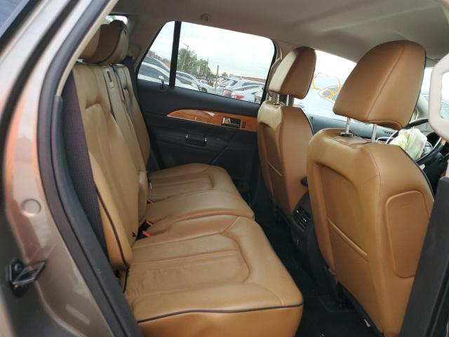 2LMDJ6JK6CBL07922 - 2012 LINCOLN MKX TAN photo 11