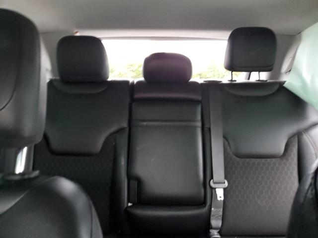 3C4NJDBBXJT152977 - 2018 JEEP COMPASS LATITUDE أحمر صورة 10