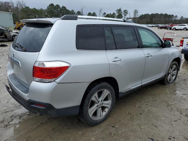 5TDDK3EH2BS086083 - 2011 TOYOTA HIGHLANDER LIMITED SILVER photo 3