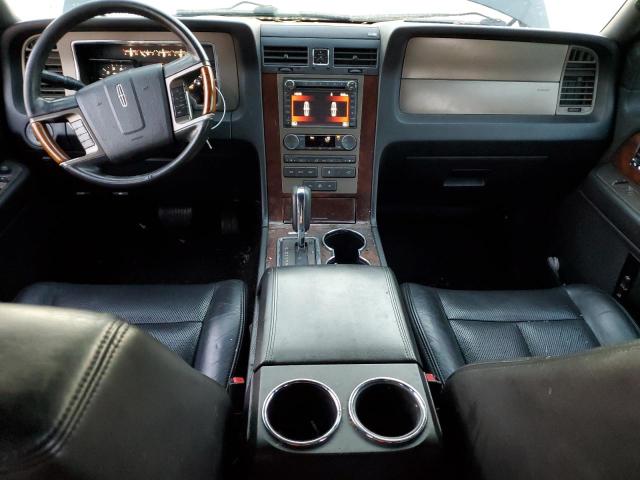 5LMJJ2J57BEJ03616 - 2011 LINCOLN NAVIGATOR შავი ფოტო 8